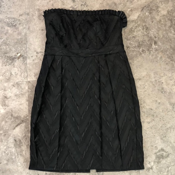 Alice + Olivia Dresses & Skirts - ALICE + Olivia Women’s Formal Dress Size Small
